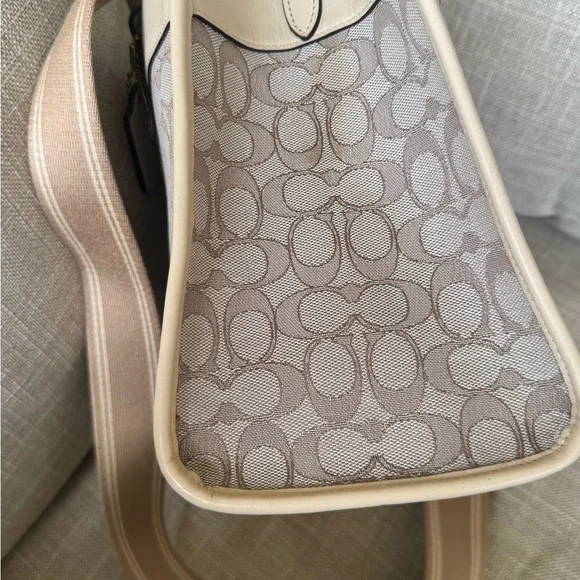 Coach field tote bag signature jacquard - Picture 8 of 17